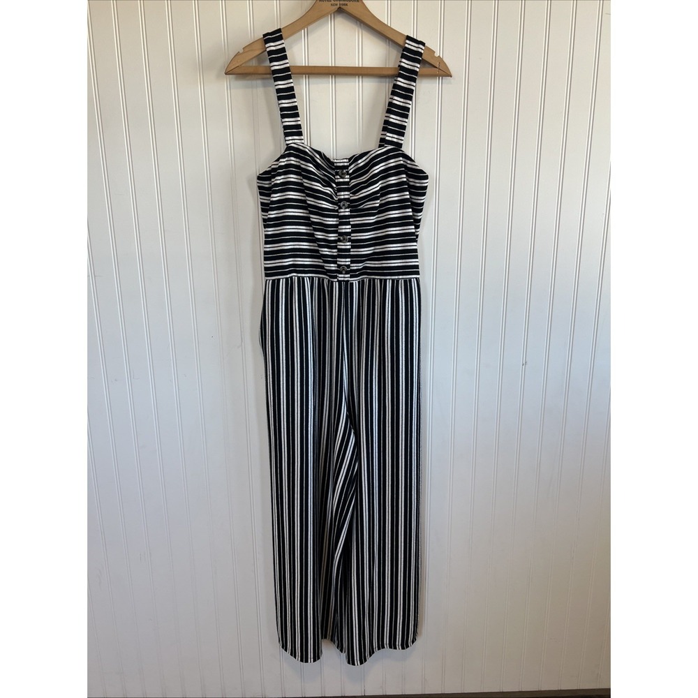 Black And White Striped Bodysuit Jumpsuit Medium Wide Leg Pockets Smocked